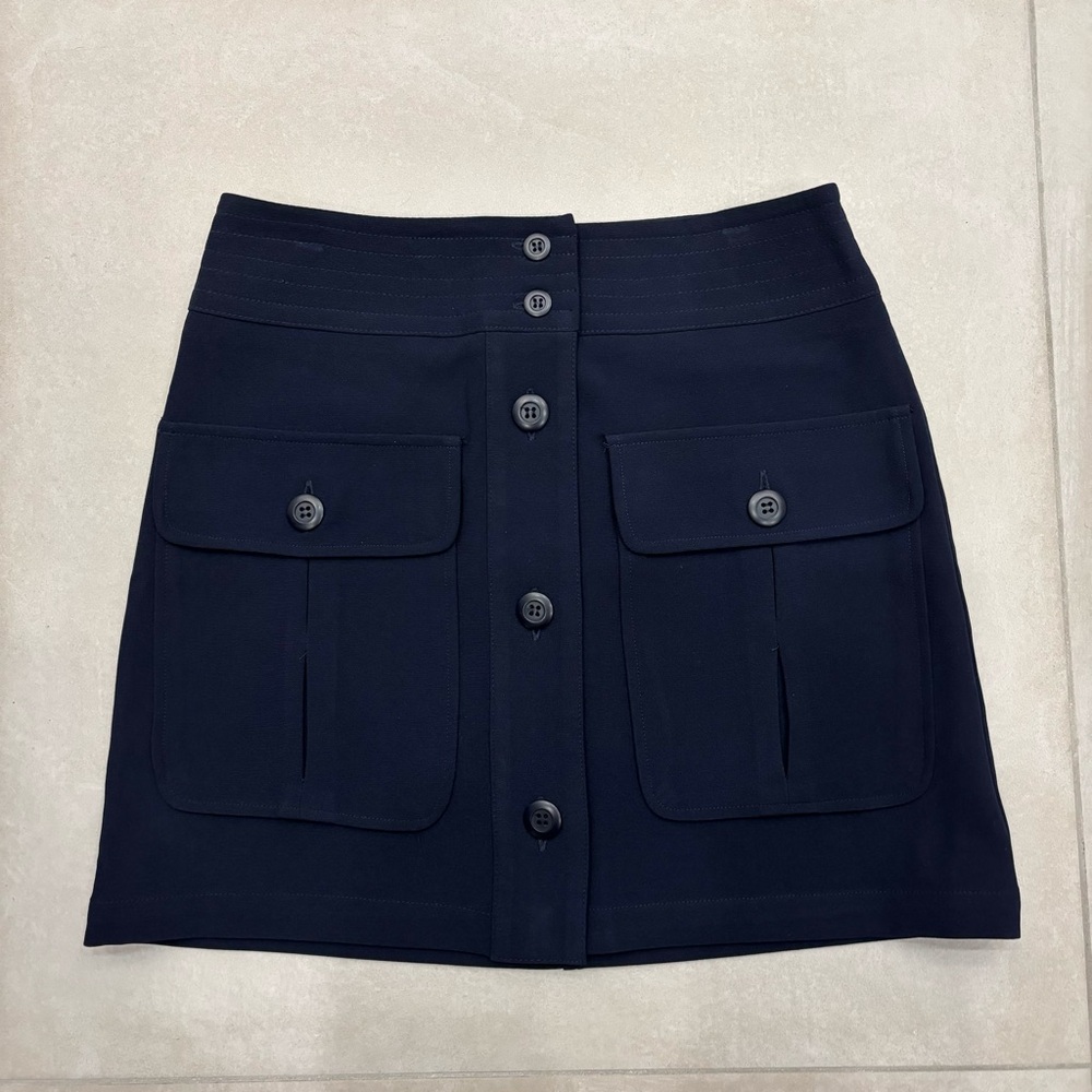 NAVY BLUE MINI SKIRT WI/ POCKETS
